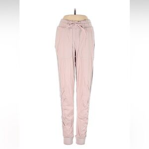 Lululemon pink joggers